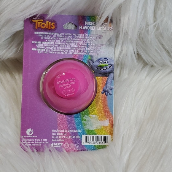 🦋 5/$25 Trolls mixed berry lip gloss - Picture 3 of 3